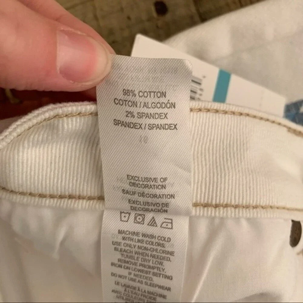 Lucky brand girls white shorts with tribal design - 16